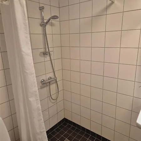Appartement Single Room-studio With Kitchenette, Private Bathroom *